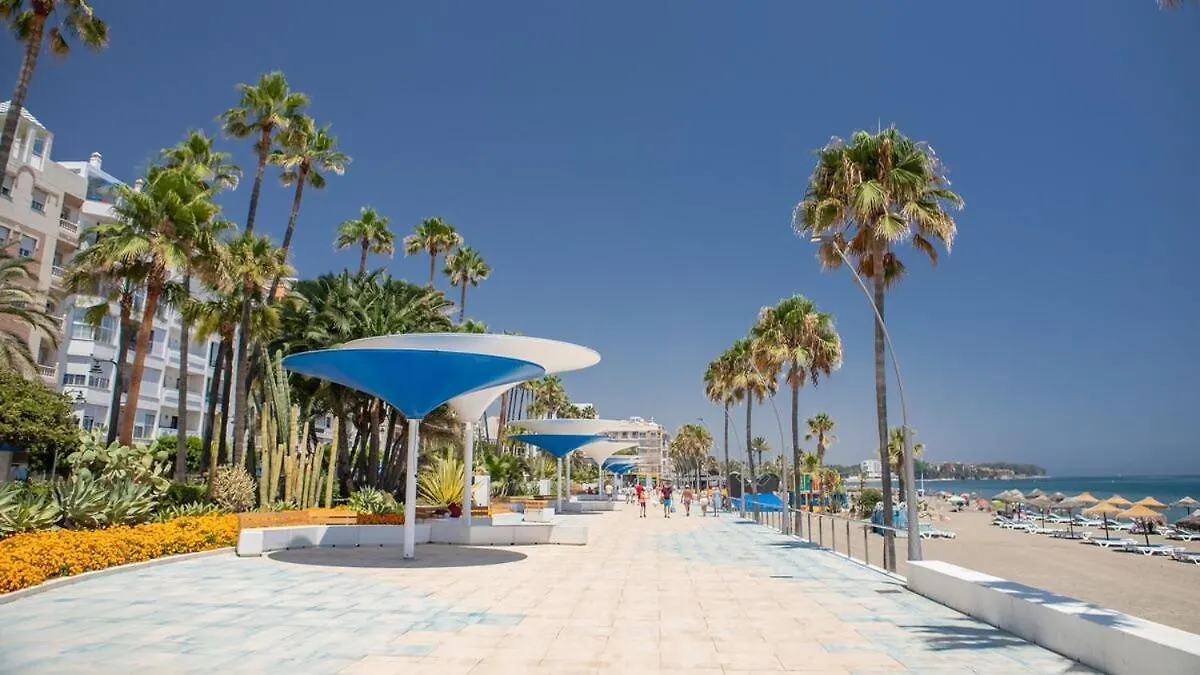 شقة Estepona Beach Center