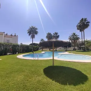 Casa Trebol Parquing Gratis Apartamento Estepona
